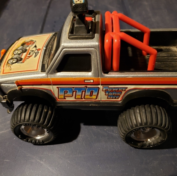 Vintage 1983 Buddy L PTO Truck Toy - Picture 4 of 16